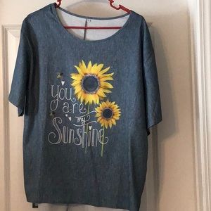 Womens graphic tee